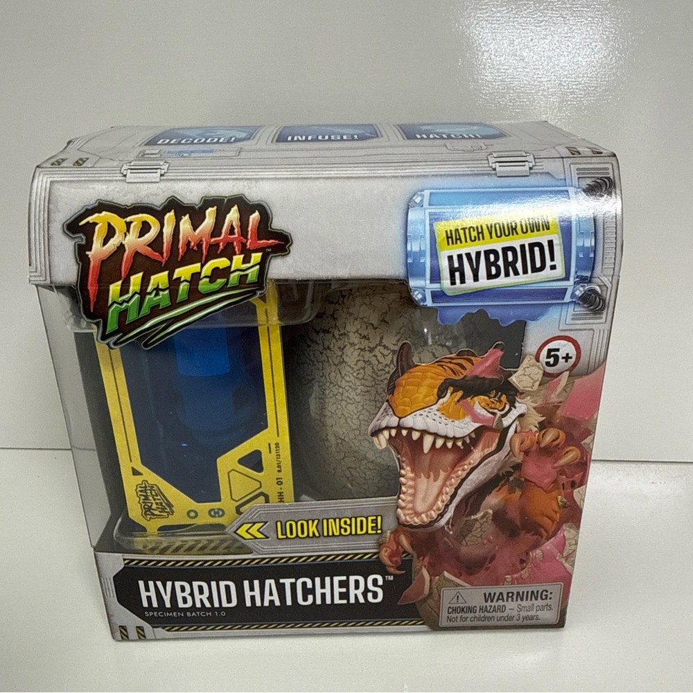 Primal Hatch Hybrid Hatchers Action Figure - Blue and Brown